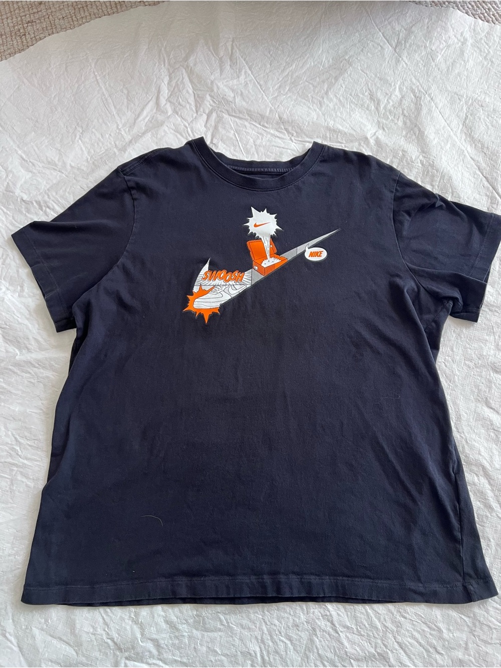 Nike Mens T-Shirt Sneaker Comic Black Orange Manga Swoosh XL 2020 CT6523 Skate